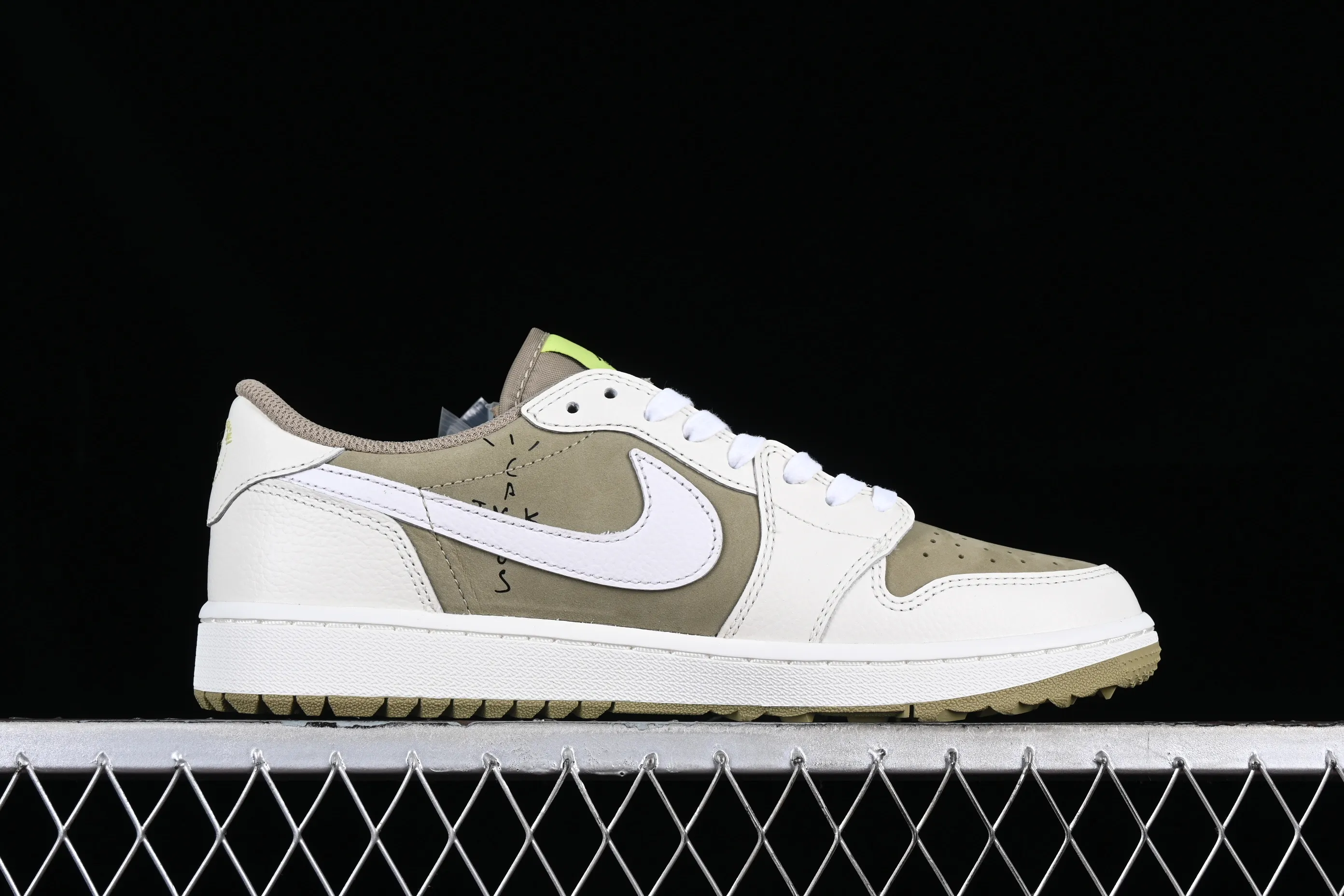 All Categories Air Jordan Jordan Series Basketball Shoes Air Jordan 1 Low LW Version Travis Scott x Air Jordan 1 Low G NRC AJ1 Joe 1 Joint Undercut FZ3124-200